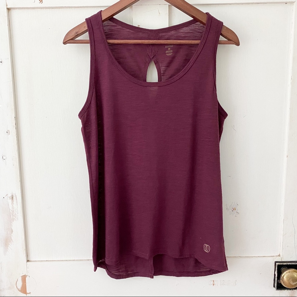 4/$20 Balance Collection keyhole back tank red M